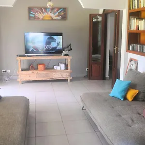 villa-leila.comcaribbean.com/